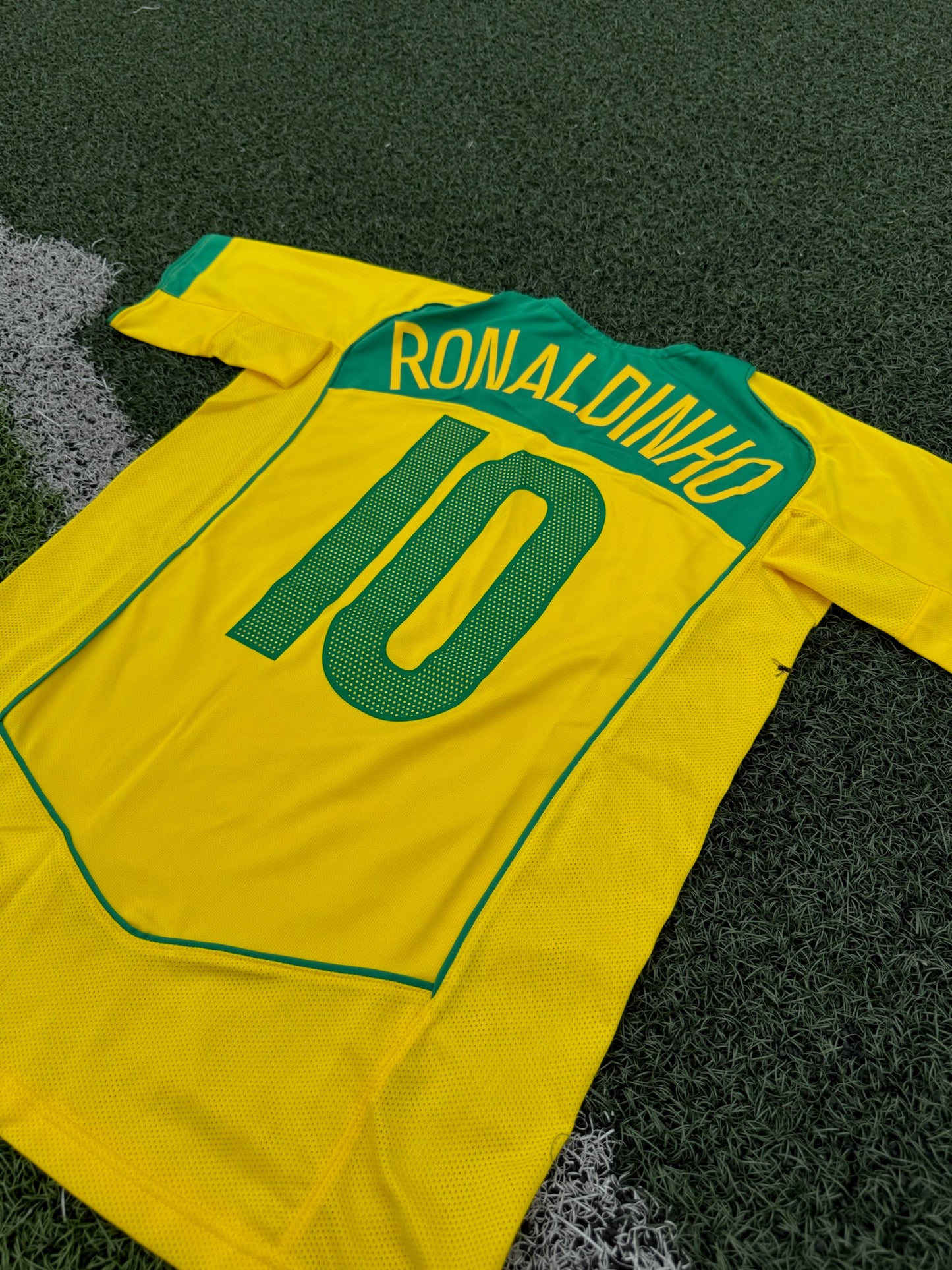 BRASIL 2004 RONALDINHO #10